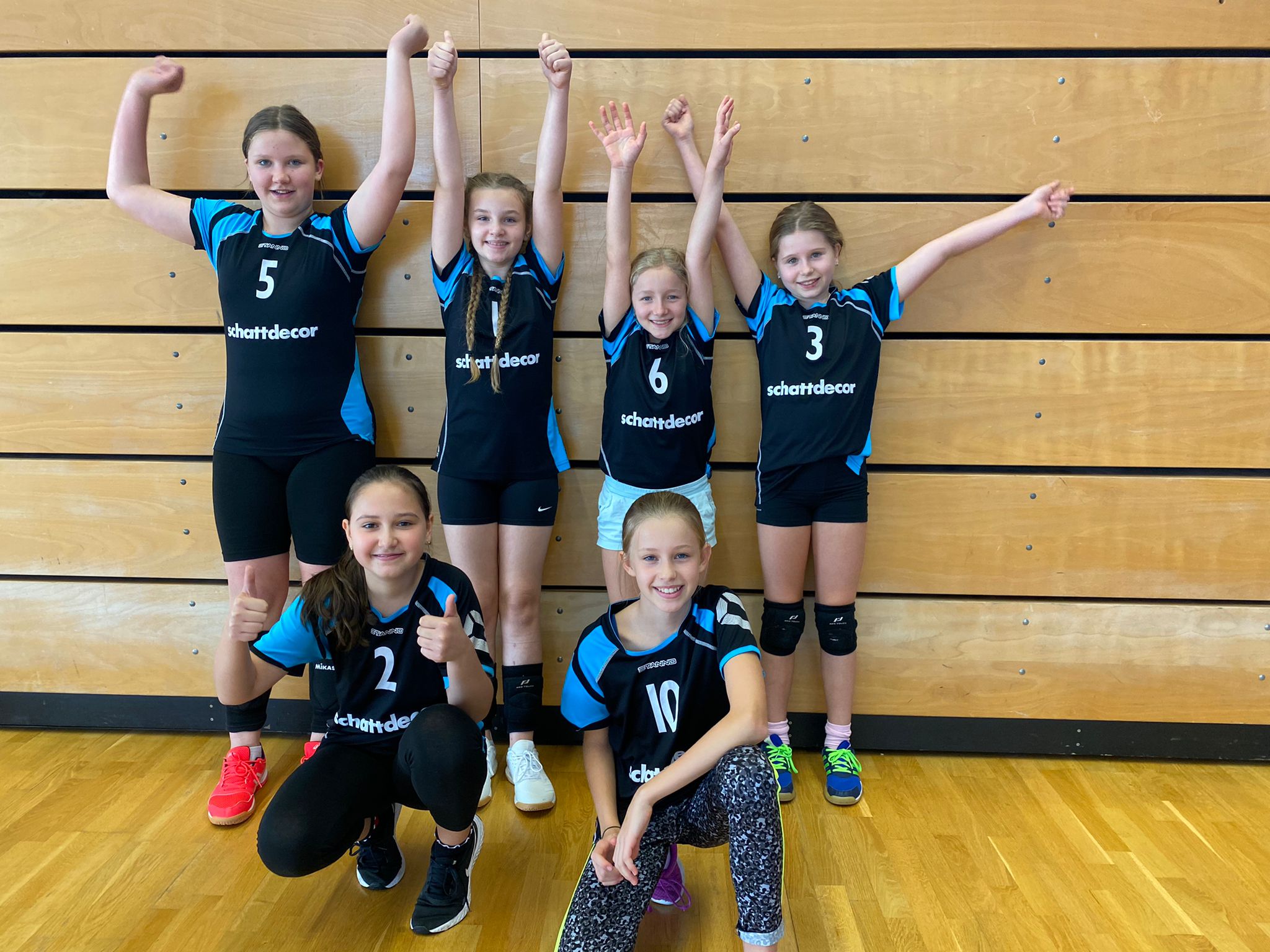 https://www.volleyball-rosenheim.de/wp-content/uploads/2021/10/Volleyball_Rosenheim_U14_weiblich.jpeg