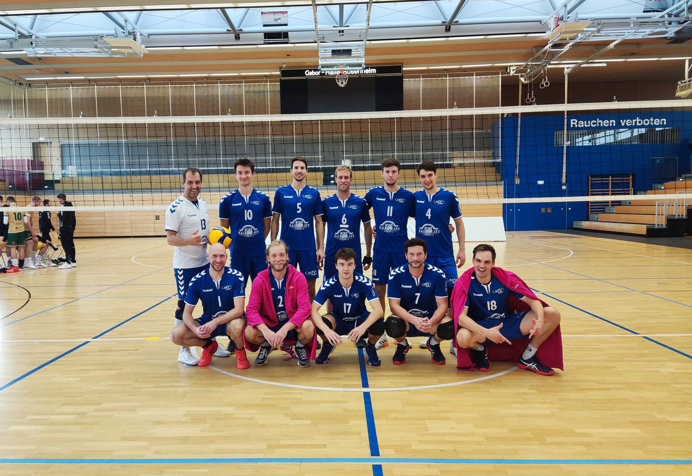 https://www.volleyball-rosenheim.de/wp-content/uploads/2022/10/Volleyball_Rosenheim_Herren1_TB_Muenchen-scaled-e1665752662920.jpg